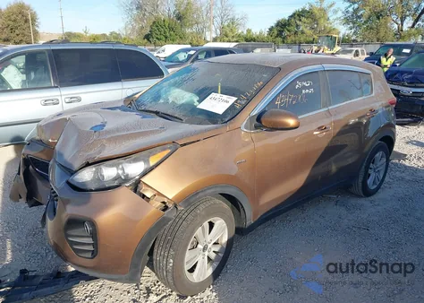 2017 Kia Sportage Lx z USA, uszkodzony, nr VIN KNDPMCAC5H7048500